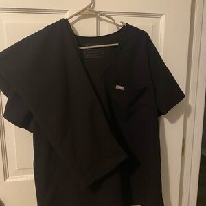 Figs Women's Black Short Sleeve Tee